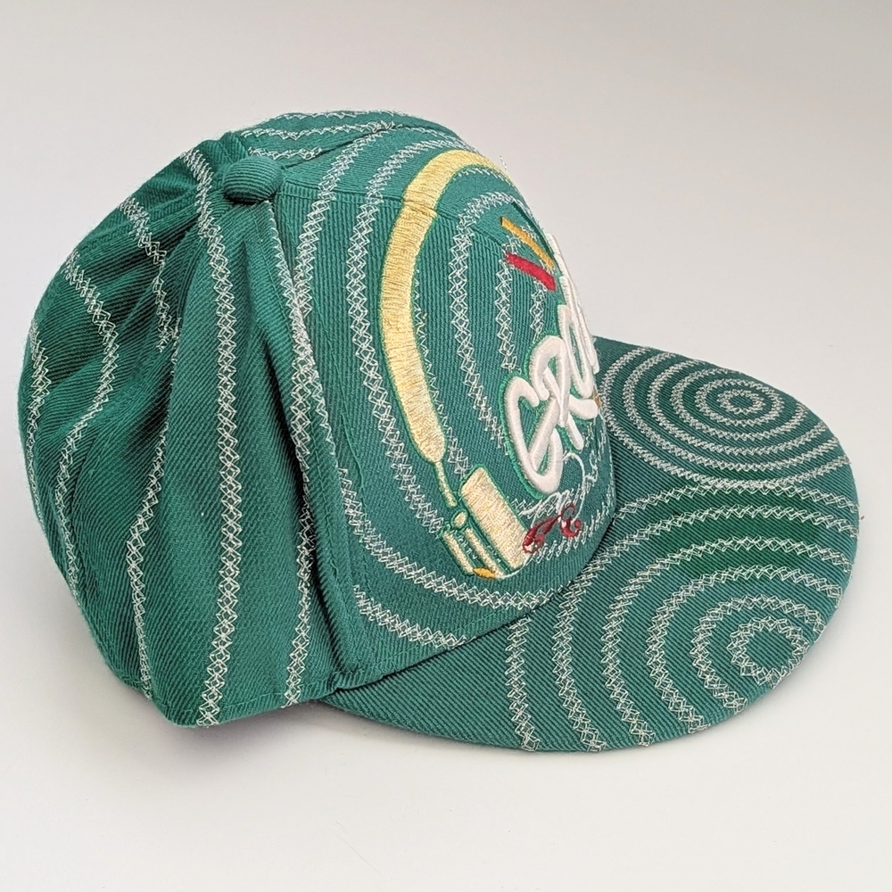 City Hunter Unisex Adult Fitted Multicolored Embroidered Baseball Cap/Hat - Picture 4 of 16